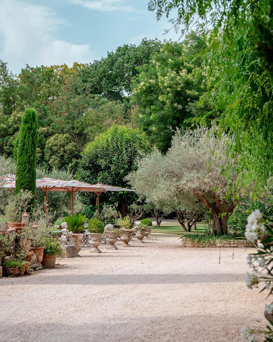 Hotel Mas Des Comtes De Provence Tarascon