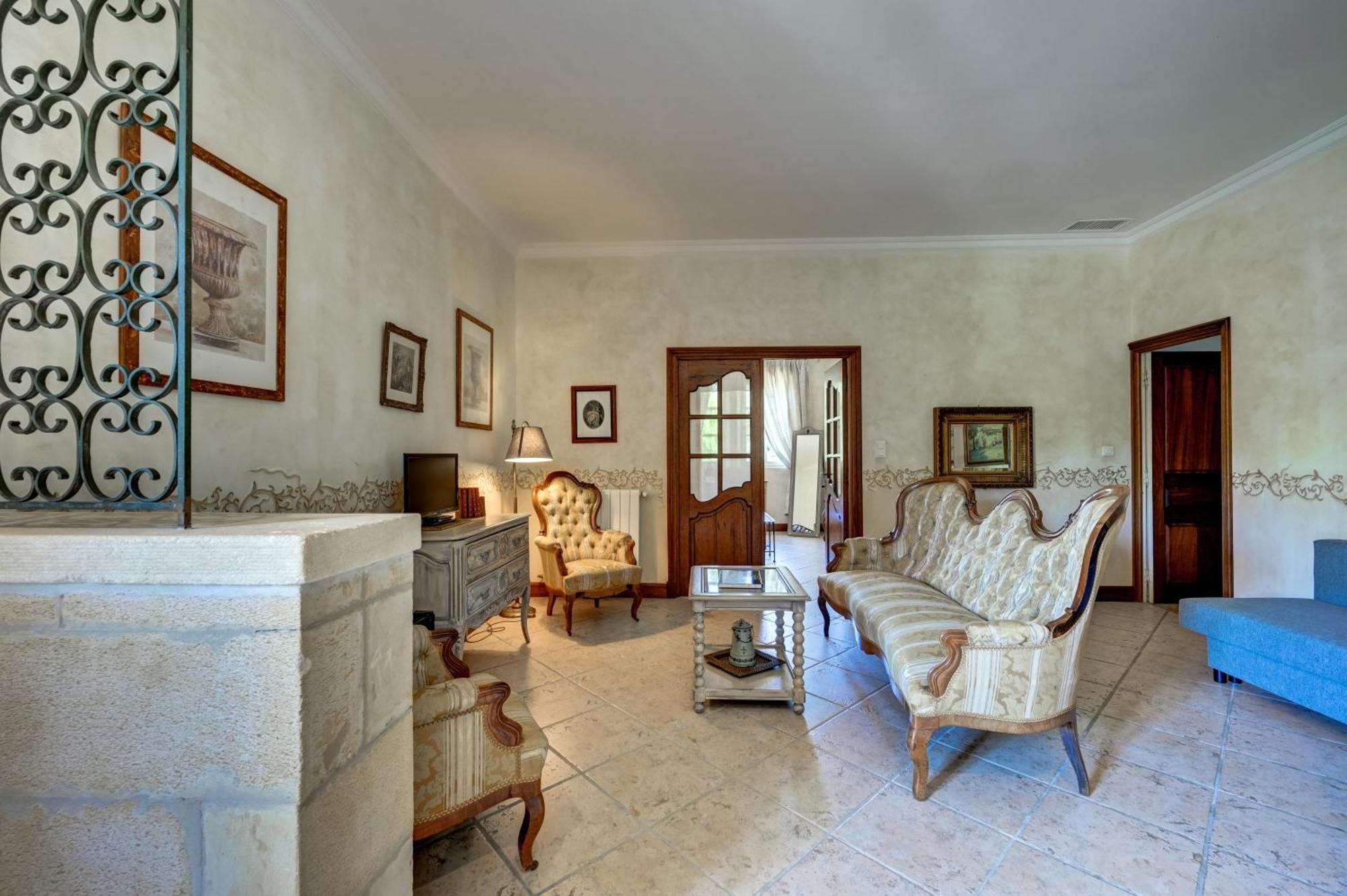 Hotel Mas Des Comtes De Provence