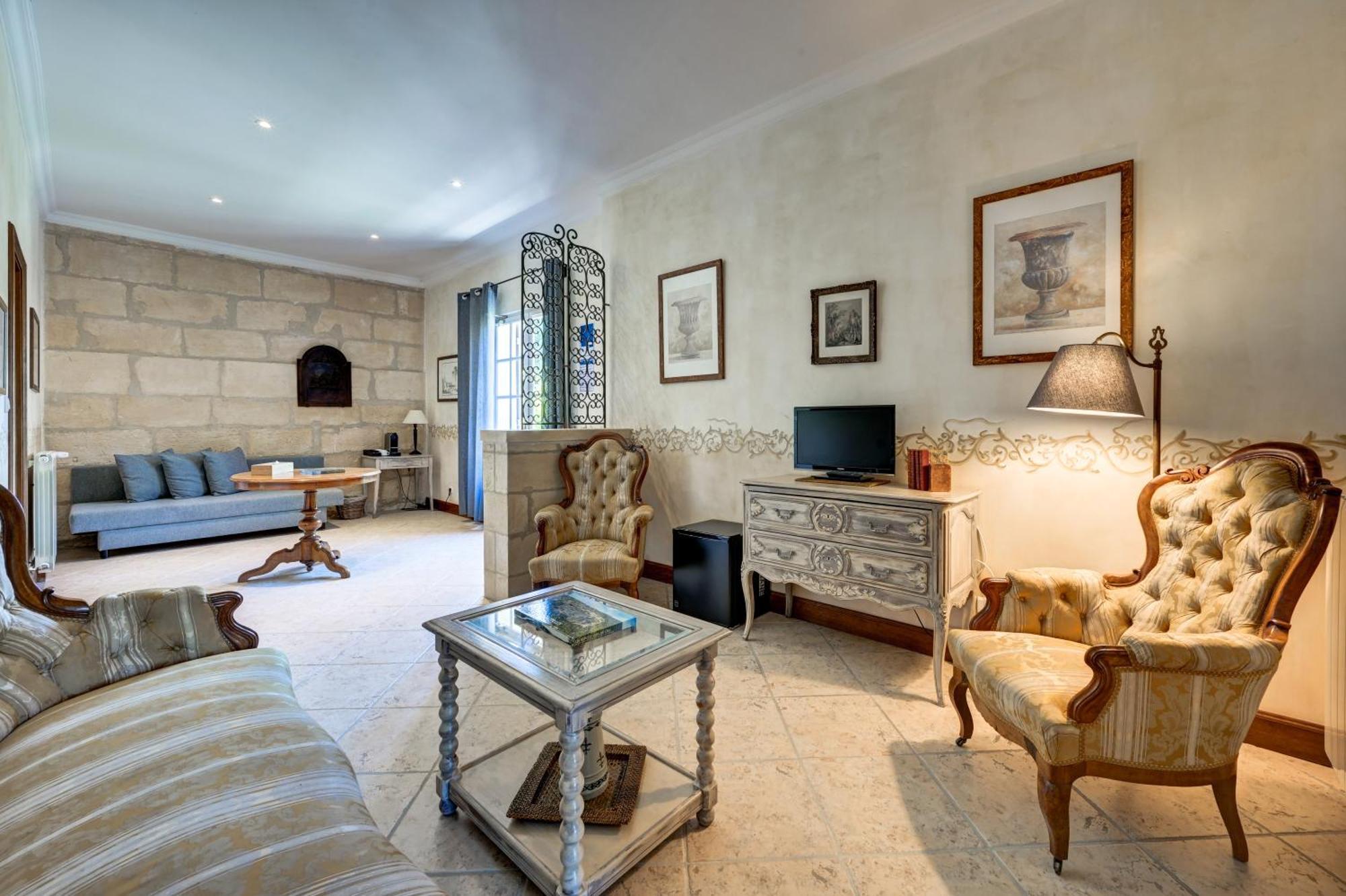 Mas Des Comtes De Provence 4*