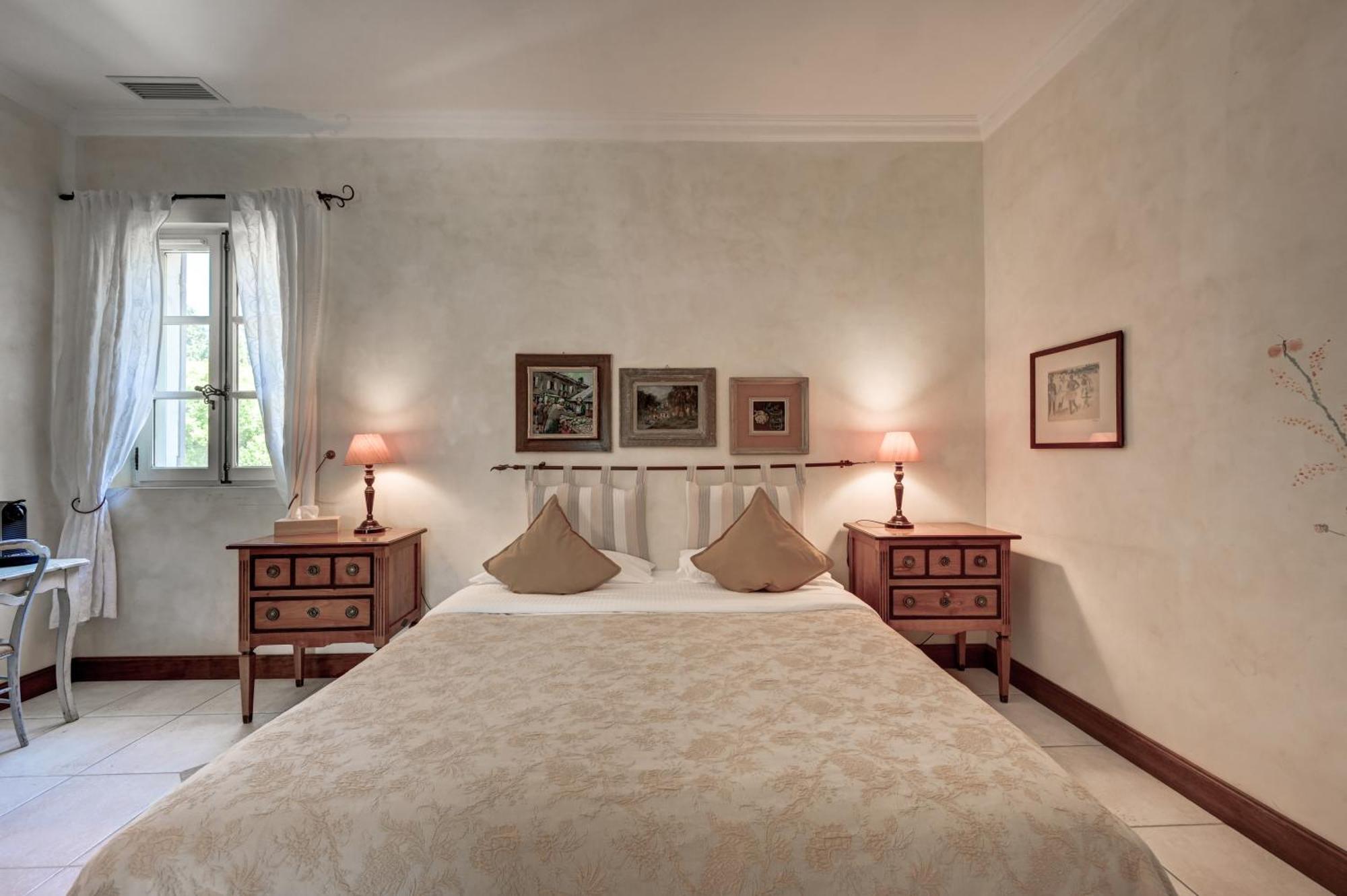 Mas Des Comtes De Provence Hotel Tarascon