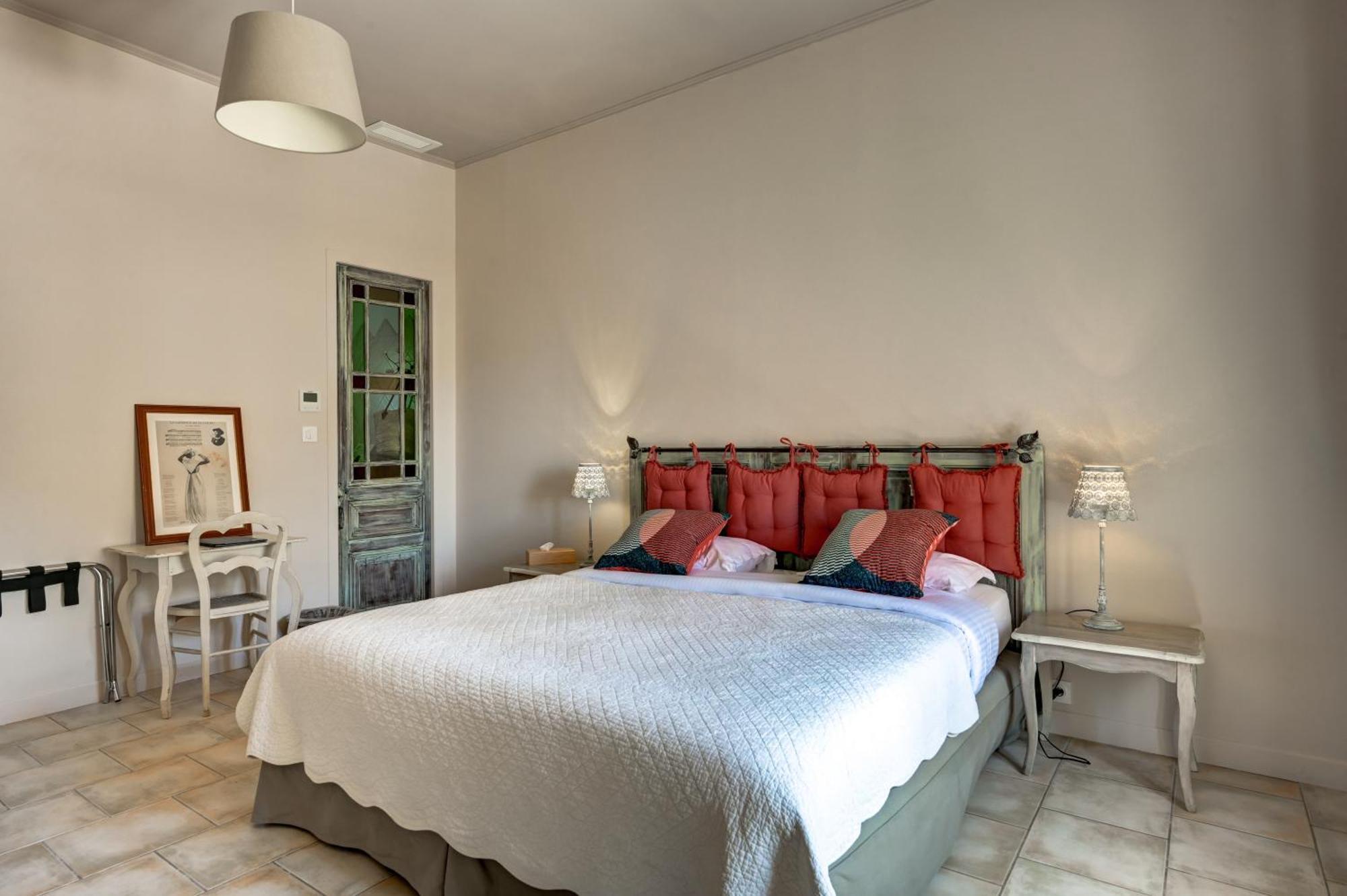 Mas Des Comtes De Provence Hotel 4*