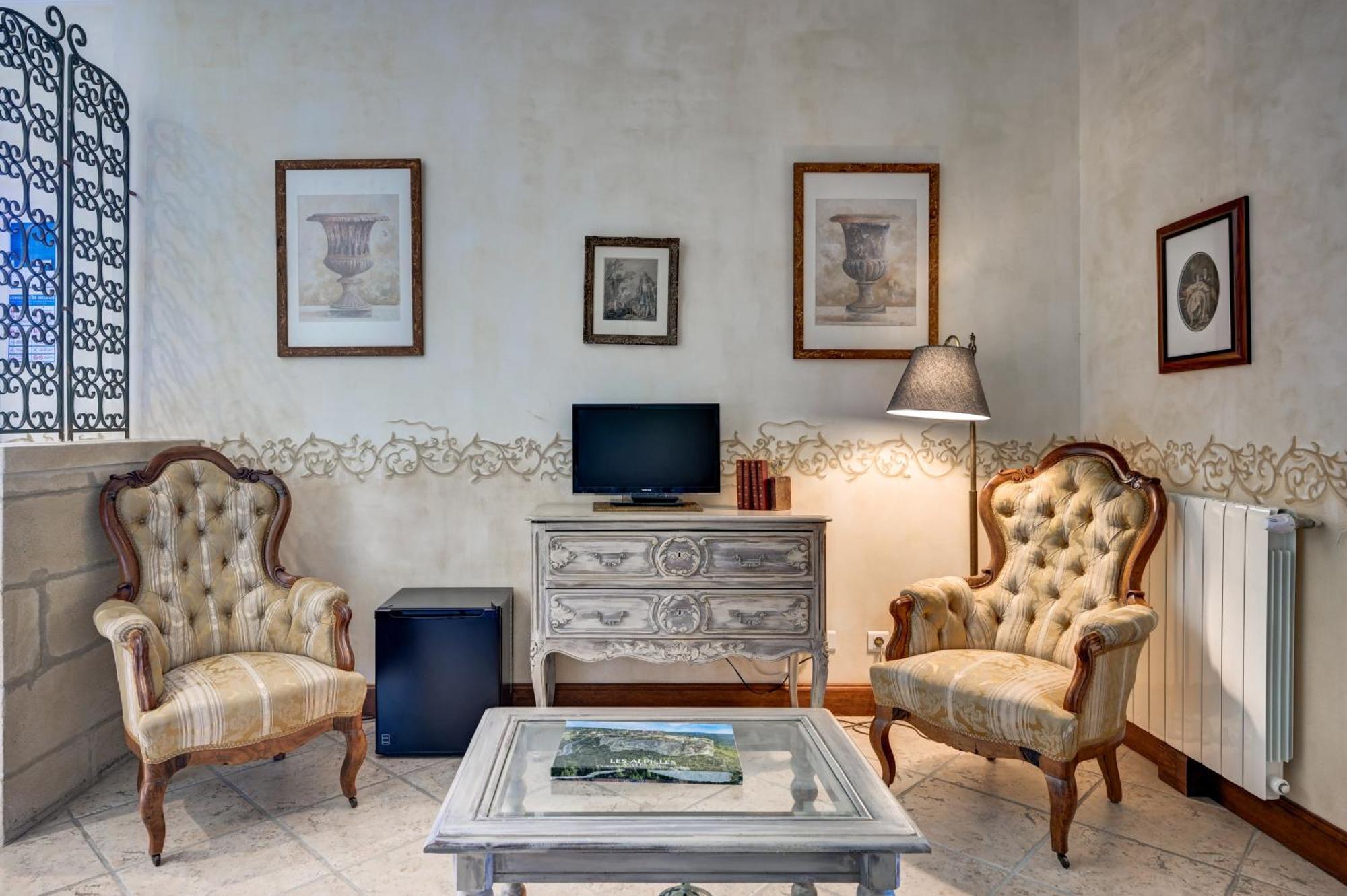 Hotel Mas Des Comtes De Provence Tarascon